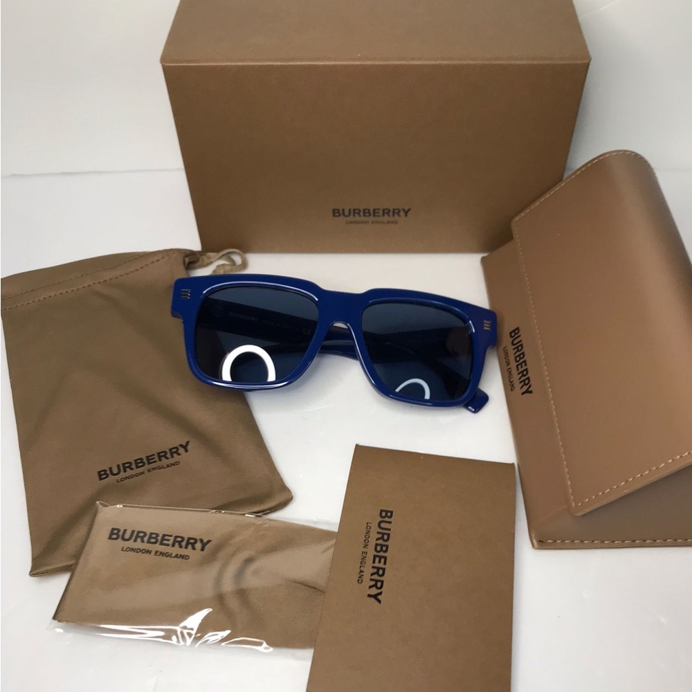 Authentic Burberry Dark Blue Square Men's Sunglasses BE4394 405880 54 - Picture 9 of 15